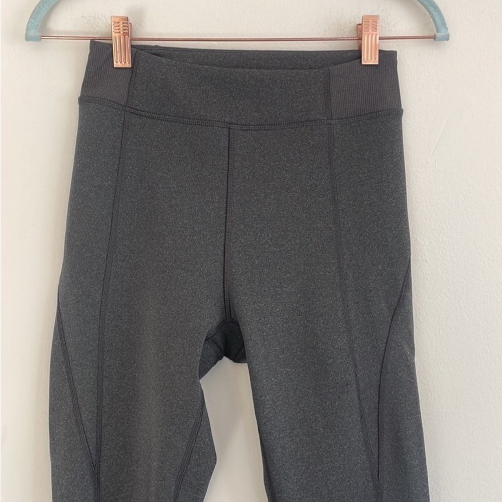 IVY PARK Athletic Work Out Legging Capris Gray Women's Size Small - Picture 2 of 7